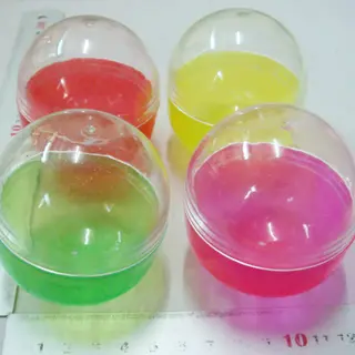 Набор игрушек-сюрпризов в капсулах, 6,4–6,9 см