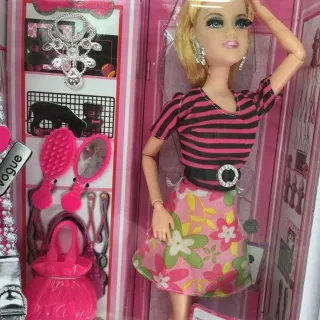 Articulated Fashion Doll