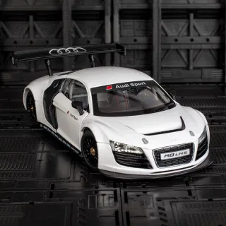 Металлическая модель Audi R8 1:24