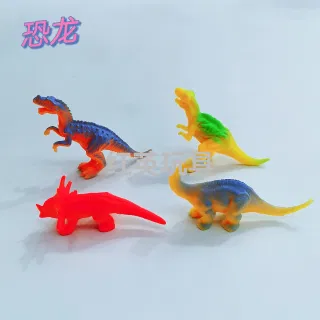 Set de dinosaurios blandos: tiranosaurio y triceratops en colores surtidos
