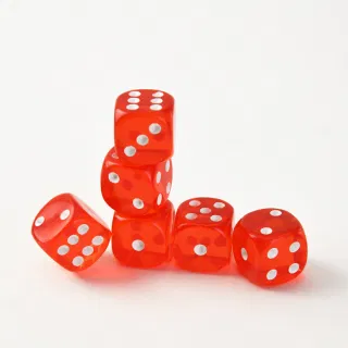 Прозрачные акриловые игральные кости с закруглёнными углами