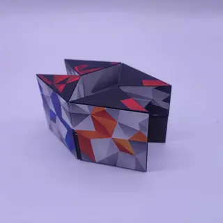 Перевертыш-кубик Рубика с наклейками