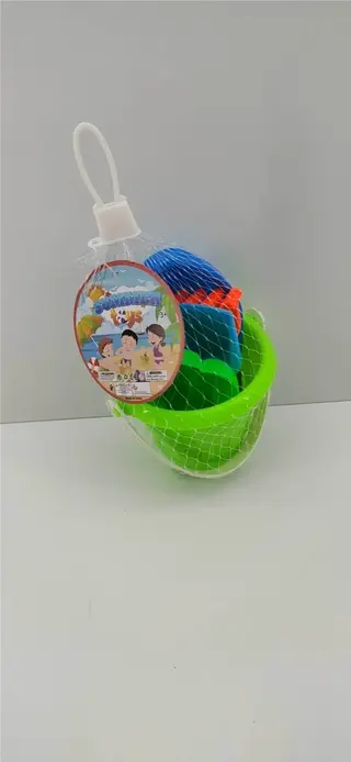 Набор пляжных игрушек: ведро, лопатка, формочки, грабли