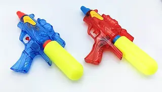 Водяной пистолет, летняя игрушка