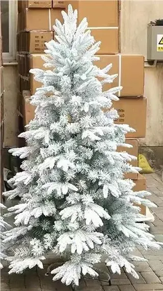 Искусственная новогодняя елка 1.5м, смешанное PE+PVC волокно, с флокированием
