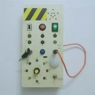 Деревянная развивающая доска Busy Board для малышей