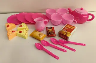 Игровой набор детской чайной посуды
